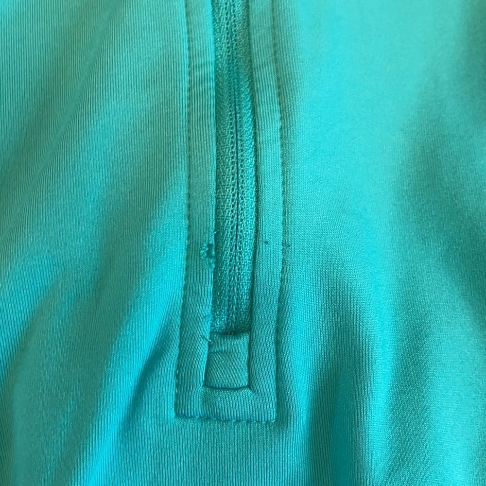 Nike Dri-Fit 1/2 Half Zip Pullover Top - Picture 6 of 7